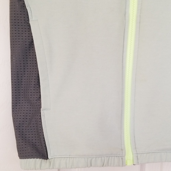 Ivivva vest - Picture 2 of 6